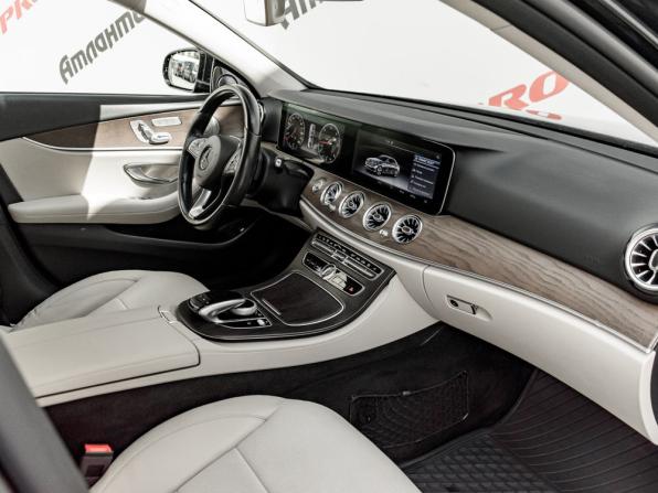 Mercedes-Benz E-Класс V (W213 S213 C238) с пробегом 2017 года, цена 2 930 000 рублей, 166604 км, седан, Автокод Объявления