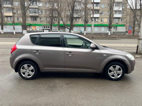 Kia Ceed I с пробегом 2009 года, цена 630 000 рублей, 269736 км, хэтчбек, Автокод Объявления