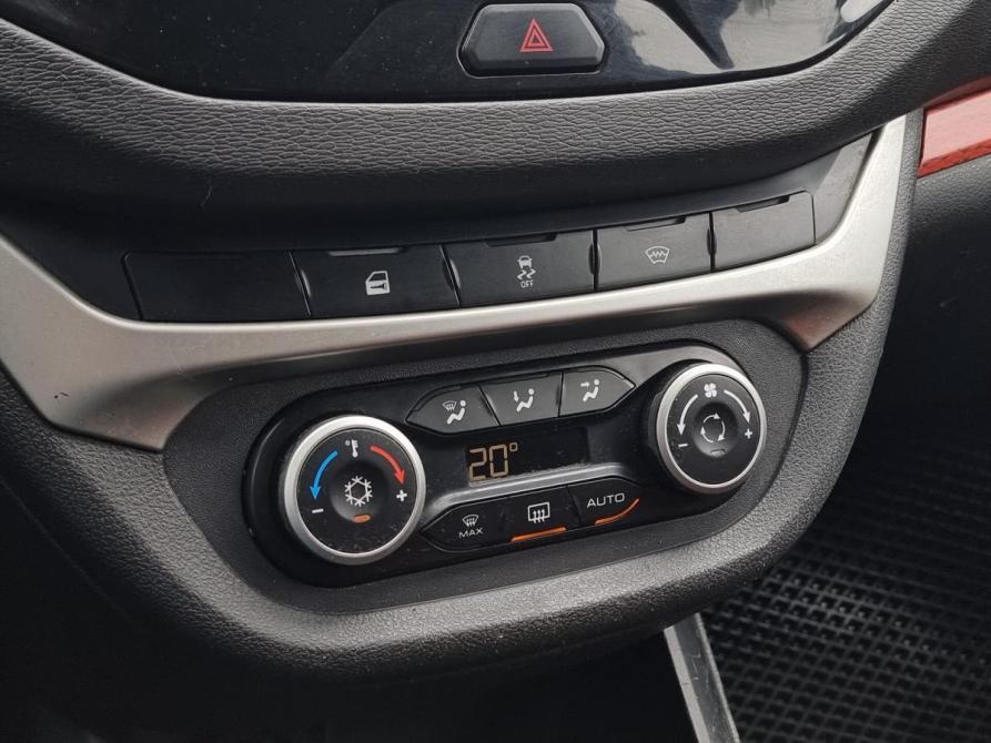 Lada (ВАЗ) Vesta I Архангельск  - изображение 13