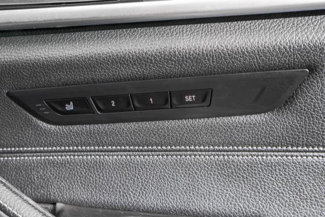 BMW 5 серии VII (G30/G31/G38) с пробегом 2017 года, цена 3 549 000 рублей, 150000 км, седан, Автокод Объявления