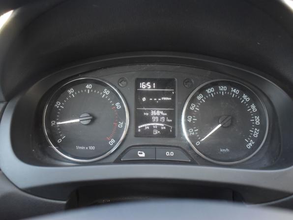 Skoda Rapid I с пробегом 2014 года, цена 694 000 рублей, 99190 км, лифтбек, Автокод Объявления