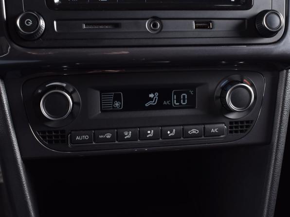 Volkswagen Polo V Рестайлинг с пробегом 2019 года, цена 1 119 999 рублей, 163934 км, седан, Автокод Объявления