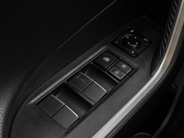 Toyota RAV4 V (XA50) с пробегом 2021 года, цена 3 024 070 рублей, 102852 км, внедорожник, Автокод Объявления