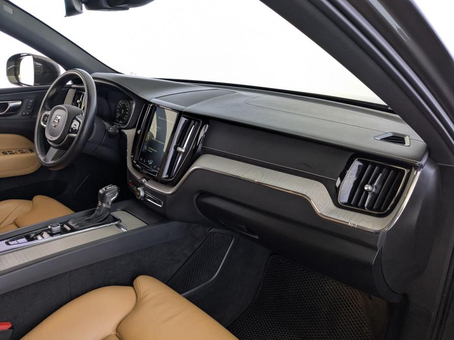 Volvo XC60 II Москва  - изображение 23