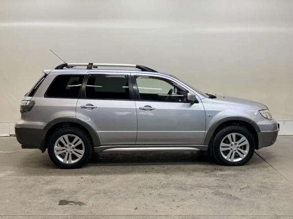 Mitsubishi Outlander I с пробегом 2004 года, цена 577 000 рублей, 362500 км, внедорожник, Автокод Объявления