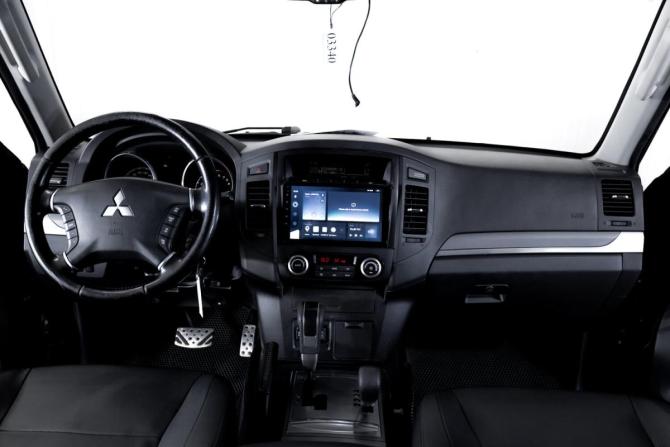 Mitsubishi Pajero IV Рестайлинг 1 с пробегом 2011 года, цена 1 999 000 рублей, 265441 км, внедорожник, Автокод Объявления