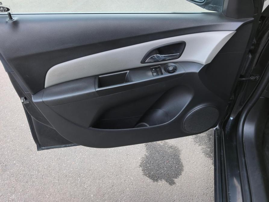 Chevrolet Cruze I Санкт-Петербург  - изображение 8