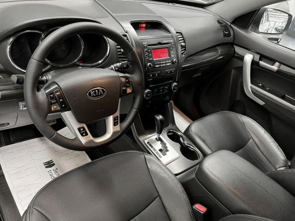 Kia Sorento II с пробегом 2012 года, цена 1 490 000 рублей, 172309 км, внедорожник, Автокод Объявления