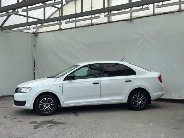 Skoda Rapid I с пробегом 2016 года, цена 940 000 рублей, 146878 км, лифтбек, Автокод Объявления