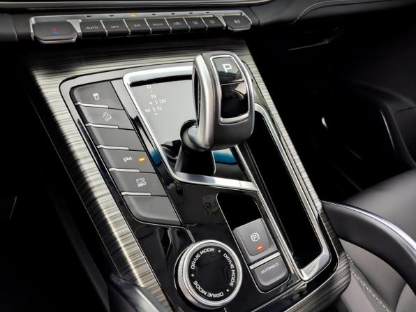 Geely Atlas Pro с пробегом 2024 года, цена 2 400 000 рублей, 11650 км, внедорожник, Автокод Объявления