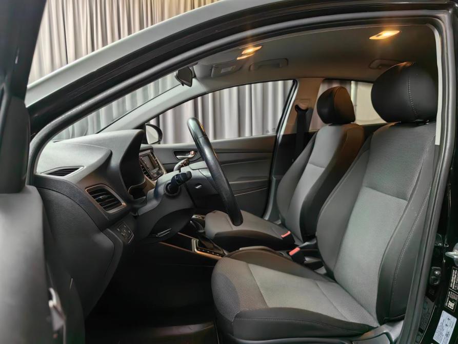 Hyundai Solaris II Москва  - изображение 9