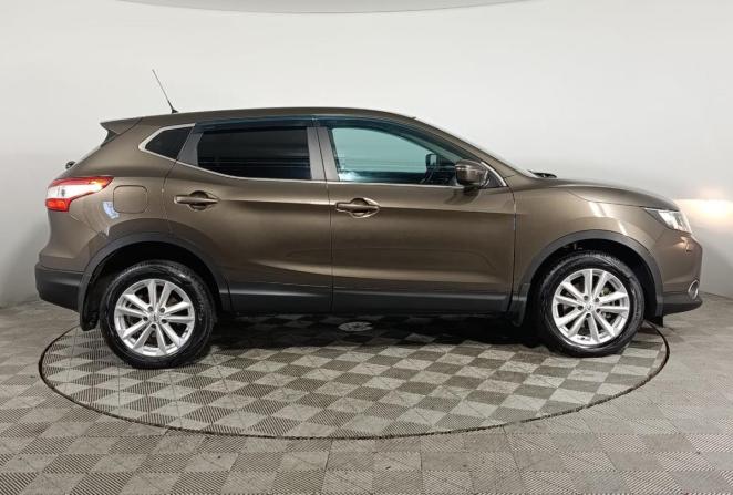 Nissan Qashqai II с пробегом 2014 года, цена 1 240 000 рублей, 118335 км, внедорожник, Автокод Объявления