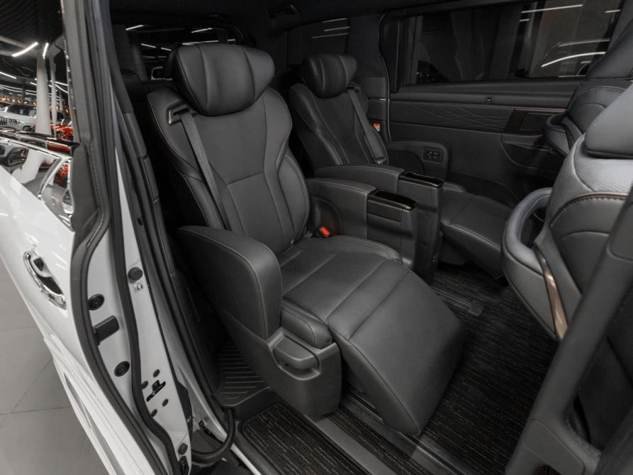 Toyota Alphard IV Москва  - изображение 17