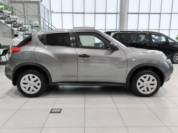 Nissan Juke I с пробегом 2012 года, цена 990 000 рублей, 162316 км, внедорожник, Автокод Объявления
