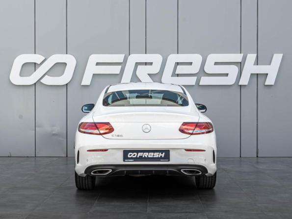 Mercedes-Benz C-Класс IV (W205) с пробегом 2015 года, цена 2 540 000 рублей, 139393 км, купе, Автокод Объявления