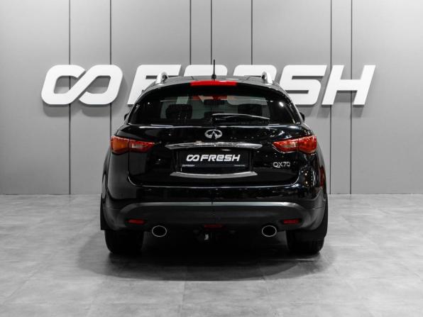 Infiniti QX70 с пробегом 2017 года, цена 2 400 000 рублей, 159129 км, внедорожник, Автокод Объявления