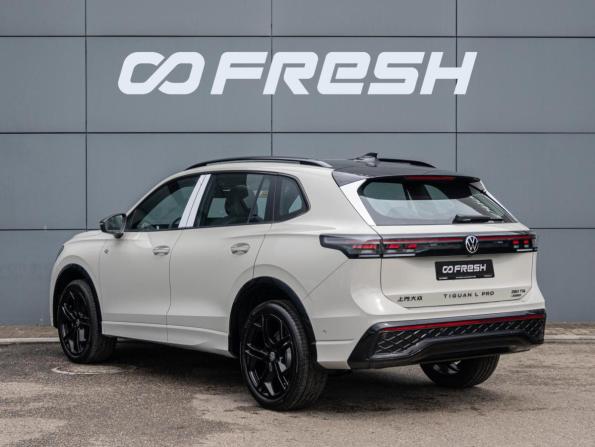 Volkswagen Tiguan III (China Market) с пробегом 2026 года, цена 4 980 000 рублей, 34 км, внедорожник, Автокод Объявления
