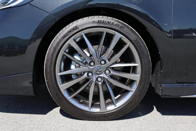Toyota Camry IX (XV80) China Market с пробегом 2025 года, цена 4 350 000 рублей, 14 км, седан, Автокод Объявления