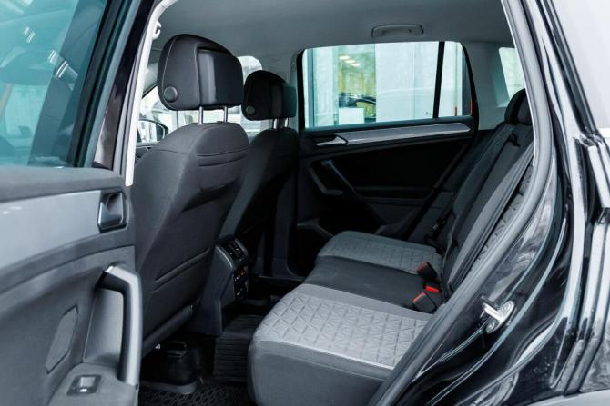 Volkswagen Tiguan II Рестайлинг с пробегом 2021 года, цена 2 937 000 рублей, 69293 км, внедорожник, Автокод Объявления