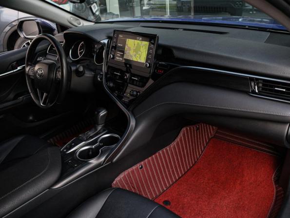Toyota Camry VIII (XV70) Рестайлинг с пробегом 2021 года, цена 3 850 000 рублей, 27958 км, седан, Автокод Объявления