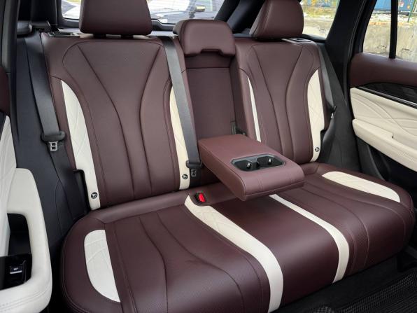Geely Monjaro I с пробегом 2024 года, цена 3 319 000 рублей, 58694 км, внедорожник, Автокод Объявления