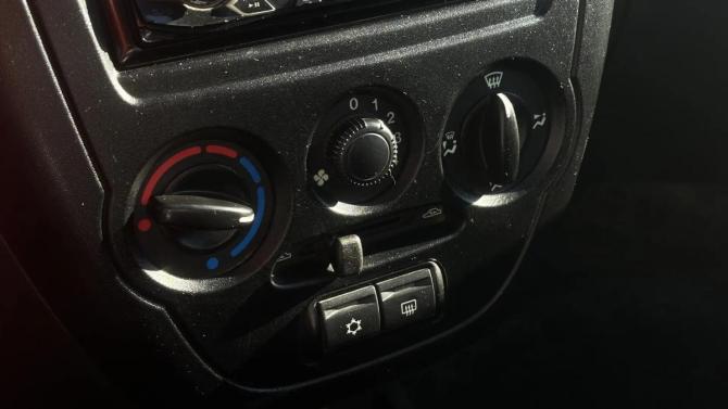 Lada (ВАЗ) Granta I с пробегом 2014 года, цена 295 000 рублей, 183015 км, седан, Автокод Объявления
