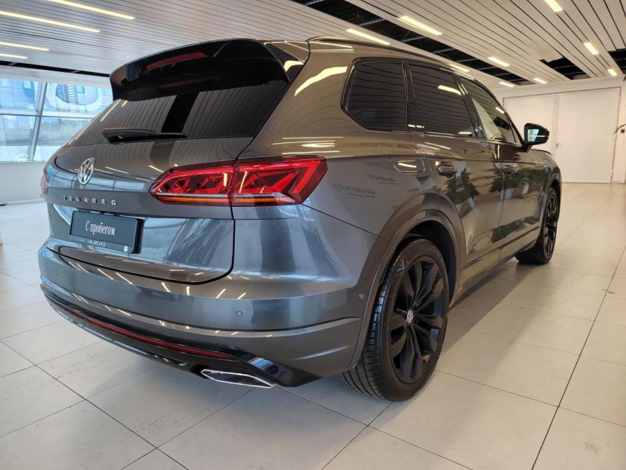 Volkswagen Touareg III Санкт-Петербург  - изображение 2