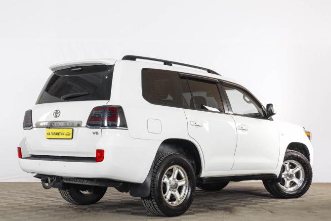 Toyota Land Cruiser 200 Series с пробегом 2010 года, цена 3 159 000 рублей, 274000 км, внедорожник, Автокод Объявления