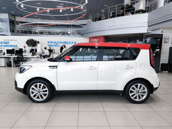 Kia Soul II Рестайлинг с пробегом 2018 года, цена 1 610 000 рублей, 82836 км, хэтчбек, Автокод Объявления