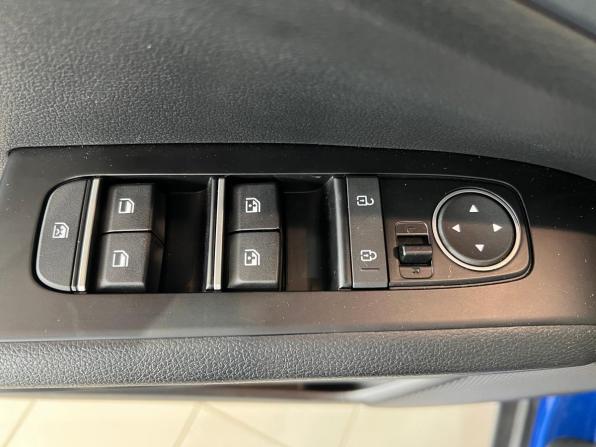 Kia Soul III с пробегом 2022 года, цена 2 650 000 рублей, 23 км, хэтчбек, Автокод Объявления