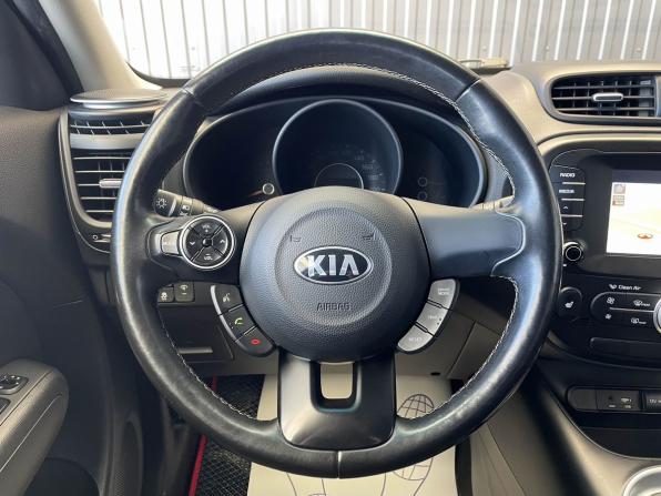 Kia Soul II Рестайлинг с пробегом 2017 года, цена 1 407 000 рублей, 130964 км, хэтчбек, Автокод Объявления