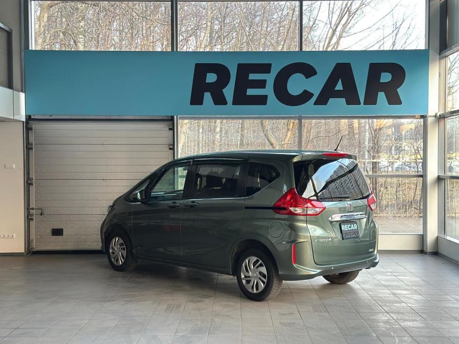 Honda Freed II Рестайлинг Санкт-Петербург  - изображение 3