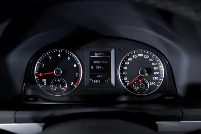Volkswagen Touran I Рестайлинг 2 с пробегом 2012 года, цена 1 149 000 рублей, 104396 км, компактвэн, Автокод Объявления