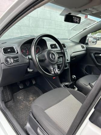 Volkswagen Polo V с пробегом 2014 года, цена 740 000 рублей, 199189 км, седан, Автокод Объявления