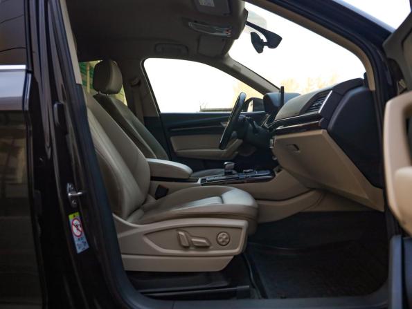 Audi Q5 II (FY) с пробегом 2018 года, цена 2 889 000 рублей, 140021 км, внедорожник, Автокод Объявления