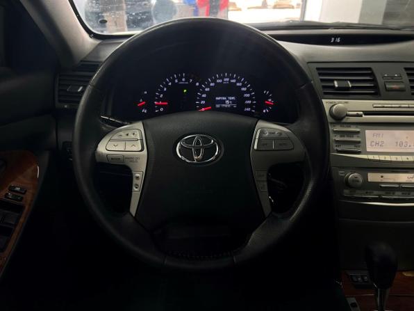 Toyota Camry VI (XV40) Рестайлинг с пробегом 2011 года, цена 1 199 000 рублей, 172000 км, седан, Автокод Объявления