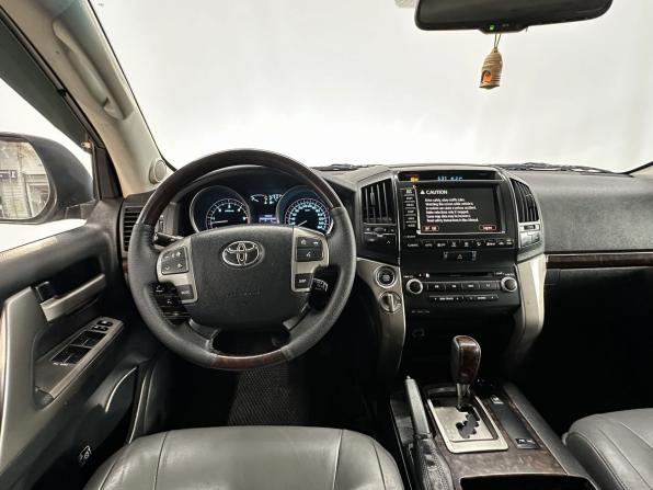 Toyota Land Cruiser 200 Series с пробегом 2008 года, цена 2 850 000 рублей, 381460 км, внедорожник, Автокод Объявления