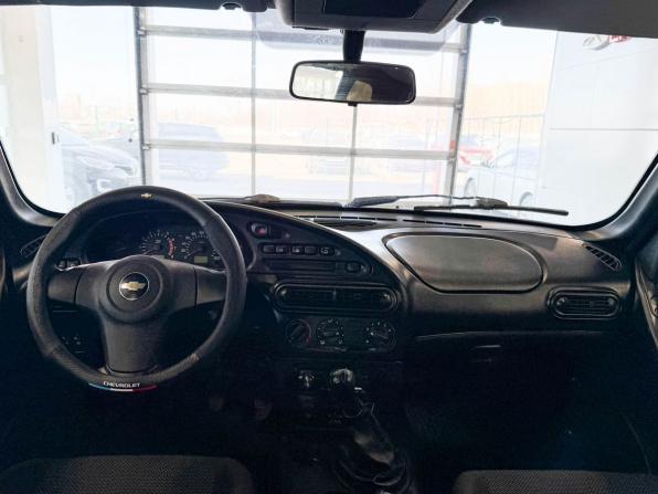 Chevrolet Niva I Рестайлинг с пробегом 2015 года, цена 645 000 рублей, 137623 км, внедорожник, Автокод Объявления