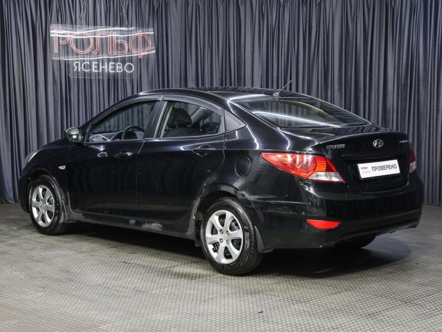 Hyundai Solaris I Москва  - изображение 8