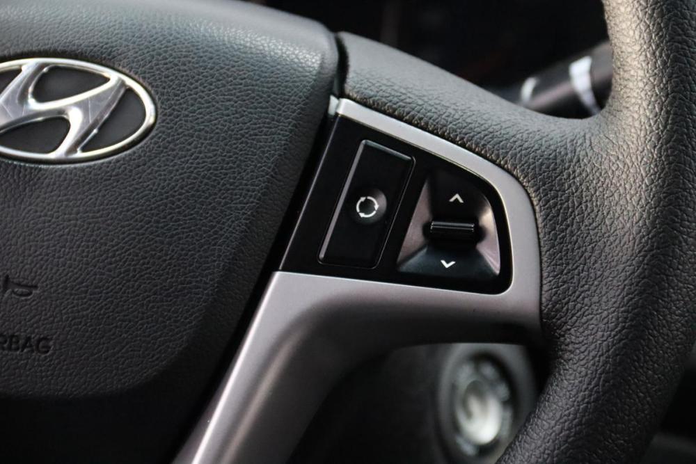 Hyundai Solaris I Сургут  - изображение 17