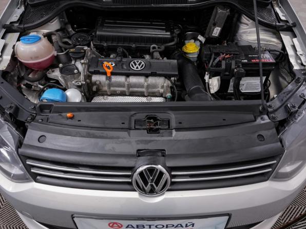 Volkswagen Polo V с пробегом 2011 года, цена 644 000 рублей, 256000 км, седан, Автокод Объявления