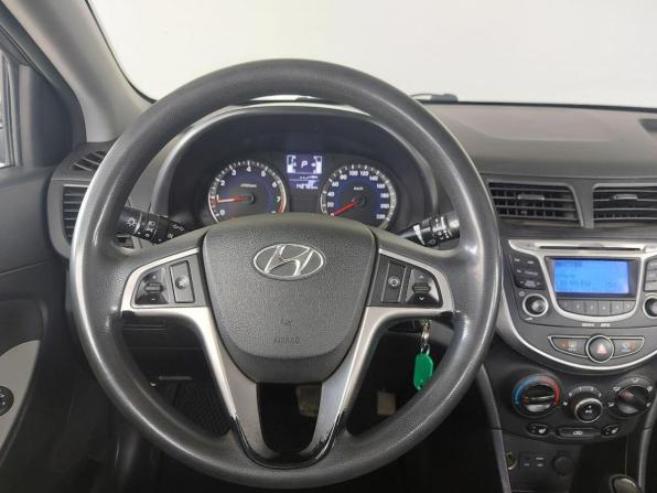 Hyundai Solaris I Рестайлинг с пробегом 2016 года, цена 1 100 000 рублей, 142757 км, седан, Автокод Объявления