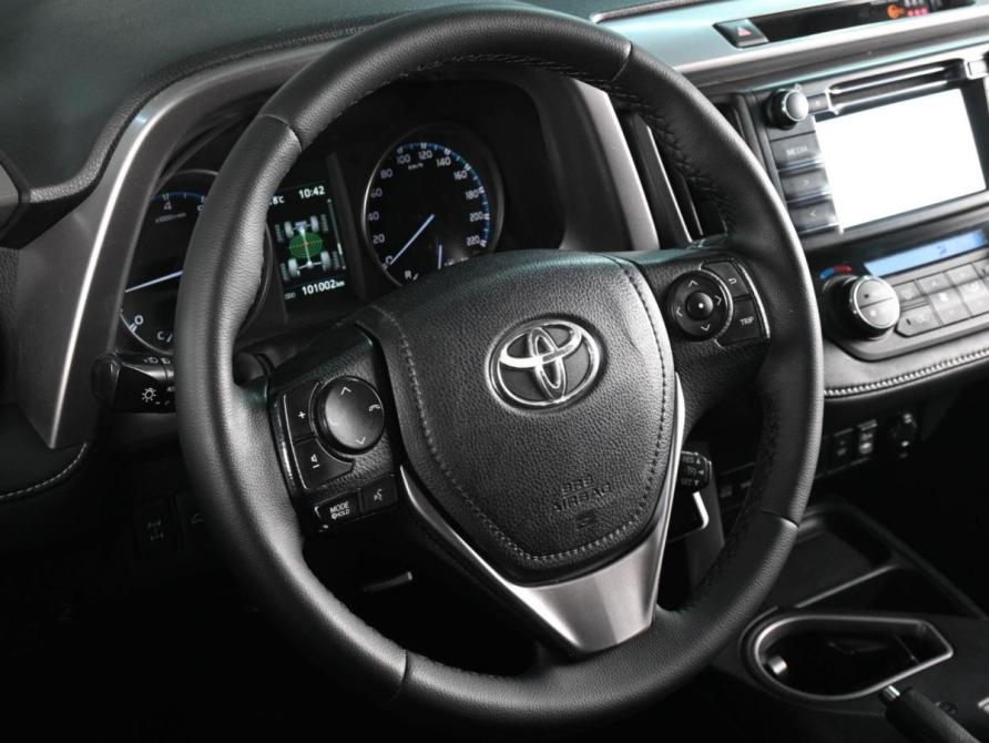Toyota RAV4 IV (XA40) Рестайлинг Ростов-на-Дону  - изображение 12