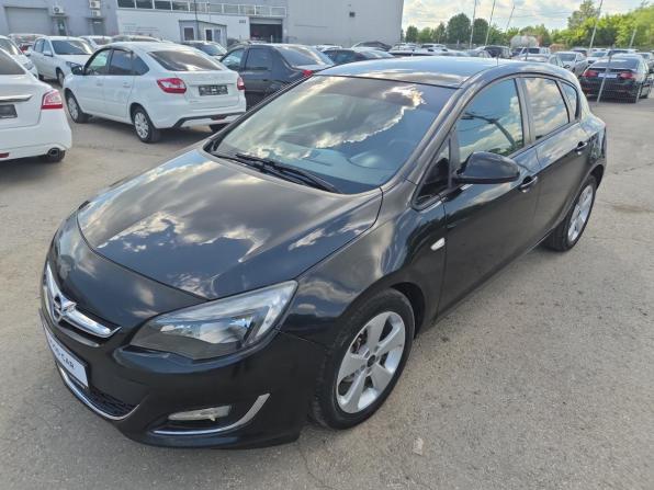 Opel Astra J Рестайлинг с пробегом 2014 года, цена 630 000 рублей, 201887 км, хэтчбек, Автокод Объявления