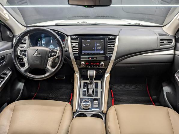 Mitsubishi Montero Sport III Рестайлинг с пробегом 2022 года, цена 3 800 000 рублей, 49027 км, внедорожник, Автокод Объявления