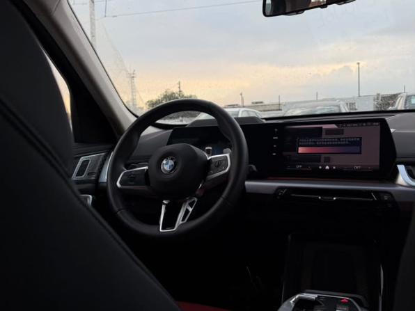 BMW X1 III (U11/U12) с пробегом 2024 года, цена 4 890 000 рублей, 3900 км, внедорожник, Автокод Объявления