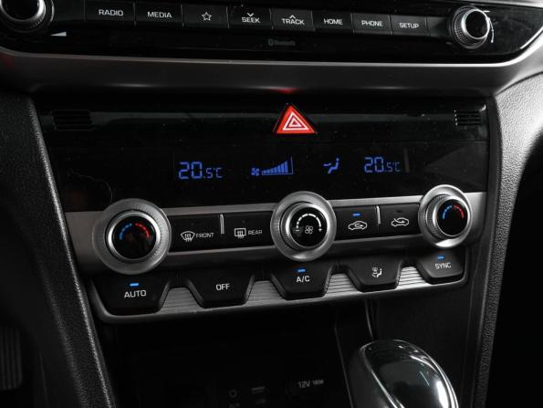 Hyundai Elantra VII (CN7) с пробегом 2020 года, цена 1 715 000 рублей, 75866 км, седан, Автокод Объявления