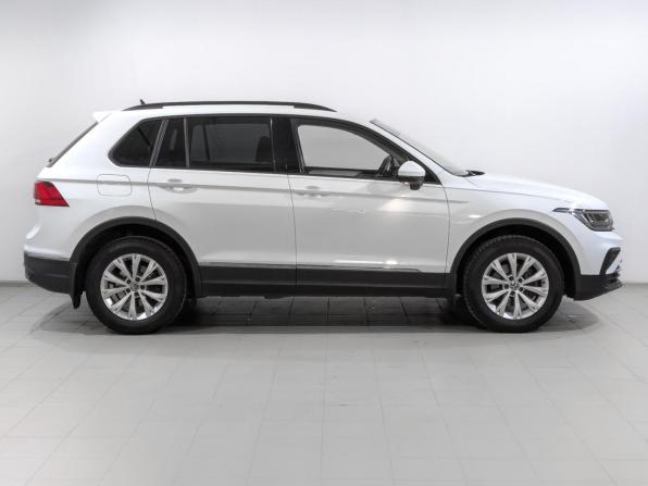 Volkswagen Tiguan II Рестайлинг с пробегом 2021 года, цена 2 790 000 рублей, 59853 км, внедорожник, Автокод Объявления