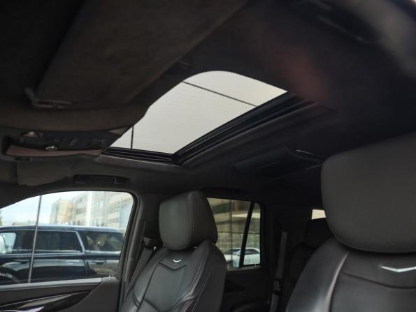 Cadillac Escalade IV с пробегом 2016 года, цена 3 799 000 рублей, 160756 км, внедорожник, Автокод Объявления