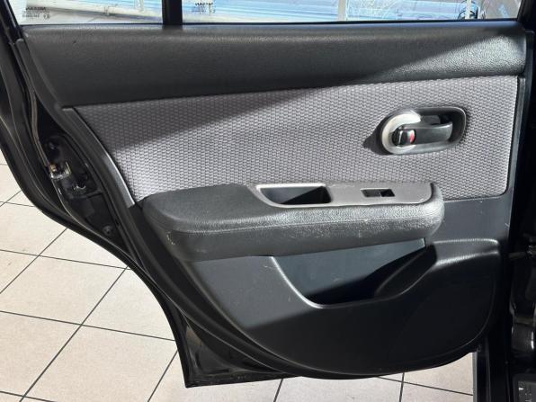 Nissan Tiida I с пробегом 2010 года, цена 580 000 рублей, 230493 км, седан, Автокод Объявления